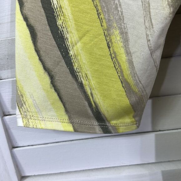 Chico's Top Size 1 (8) Stretch Angled Hemline - Picture 8 of 14